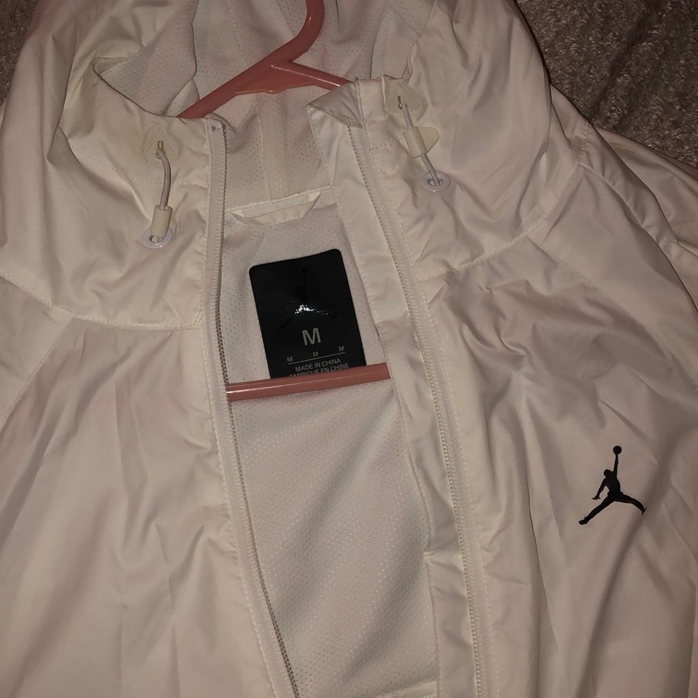 Jordan Jacket - Picture 3 of 3